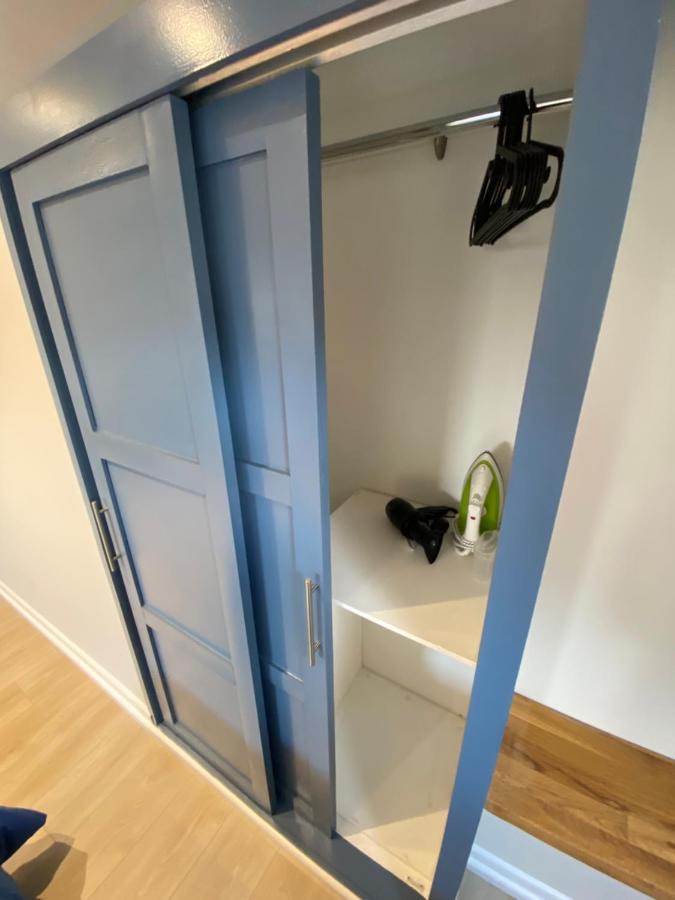Lovely Spacious Loft Close To Train Station Worthing Exterior foto